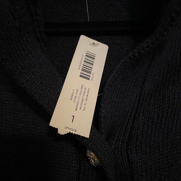 Chicos button up cardigan. - Picture 4 of 9